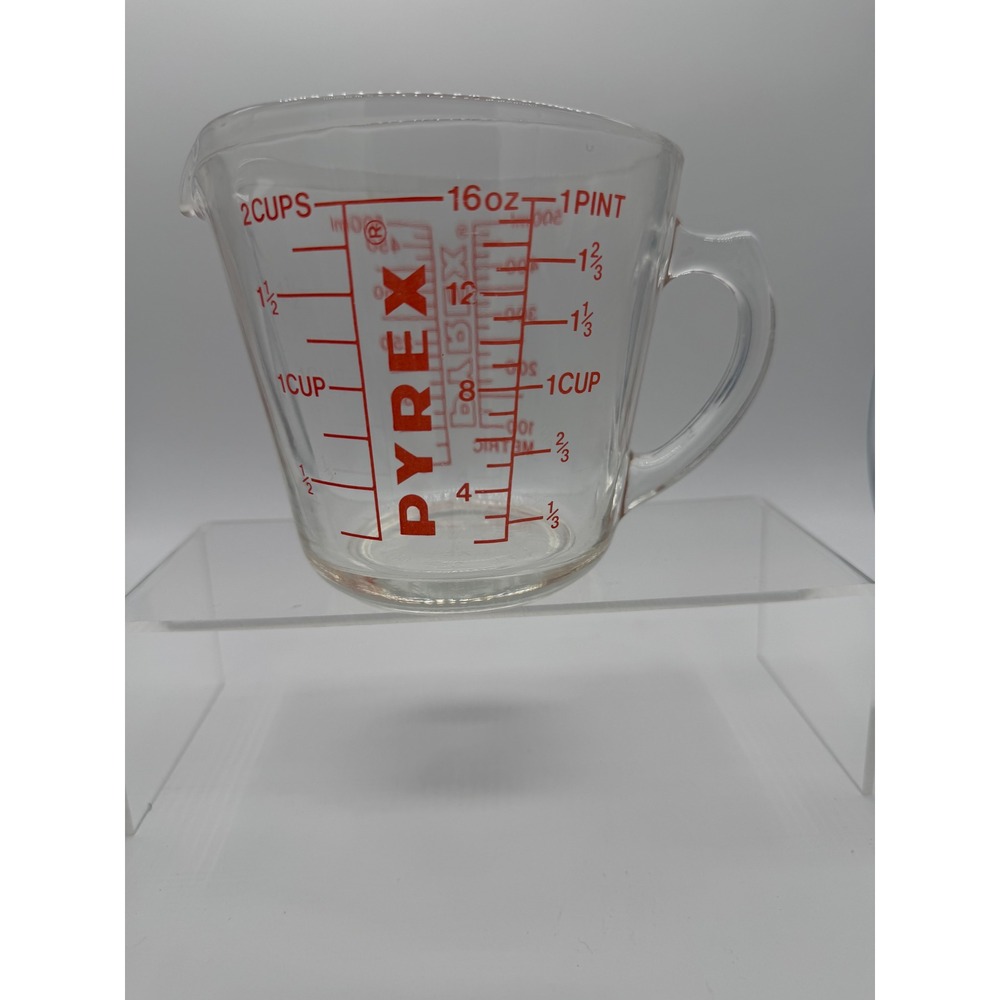 Pyrex Measuring Cup 2 Cup 16oz Clear Red Lettering Excellent Vintage 516 USA